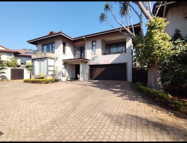 3 BEDROOM TOWNHOUSE FOR SALE IN IZINGA